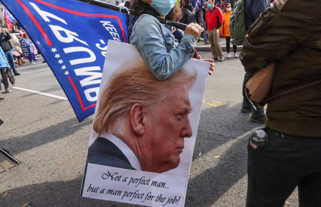 Trumpovi pristaše izašli na ulice uz molitvu: Izborna prevara srušit će se kao zidovi Jerihona