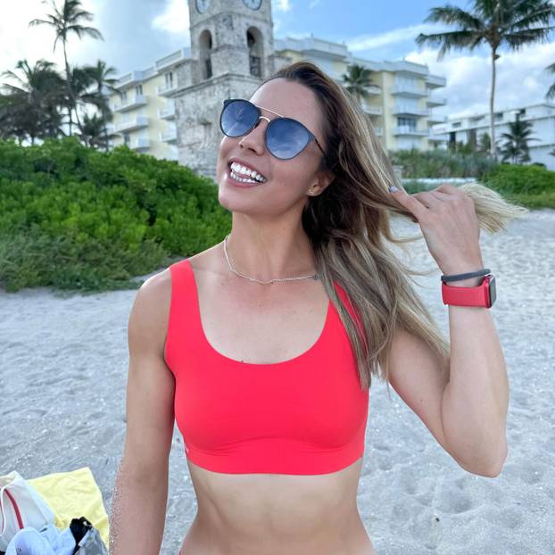 FOTO Tko je tenisačica čija je fotka u toplesu šokirala svijet?