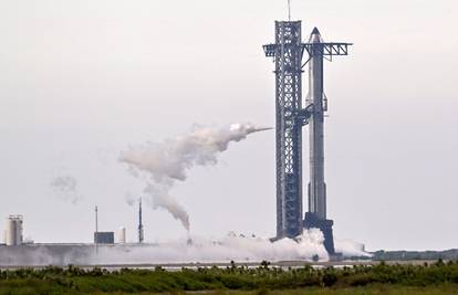 SpaceX odgodio 10. lansiranje Muskove rakete: 'Došlo je do problema sa sustavom na tlu'