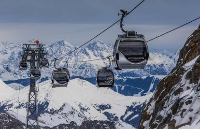 Austrija: Bit će skijanja ove sezone, a lažne covid potvrde se kažnjavaju s 1200 eura