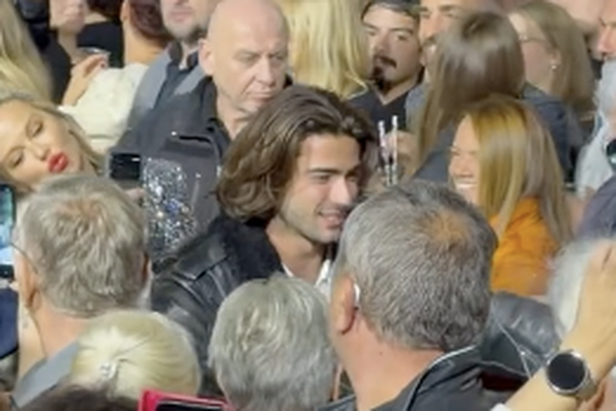 Maja Šuput i Šime Elez na motoru