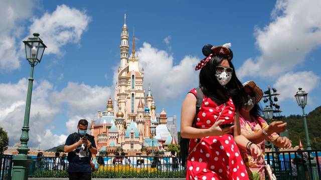 Disneyland želi otvoriti svoja vrata za goste do kraja travnja