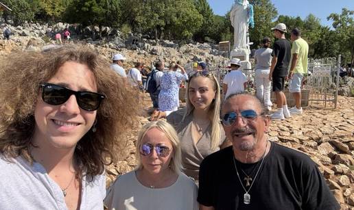 Bebek sa suprugom i djecom bio u Međugorju, svu pozornost privukla kći Katarina: Ljepotica