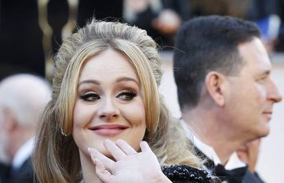 Adele krajem srpnja planira vjenčanje u stilu '50-ih godina