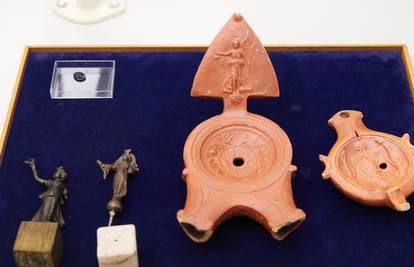 Njujorški sud vratio Italiji 42 ukradena arheološka predmeta vrijedna 3,5 milijuna dolara