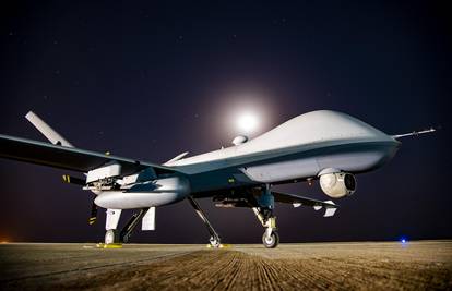 Američki dronovi-ubojice: Sokol nosi Stingere ili Hellfire, a Kosac je grdosija koja leti 482 na sat