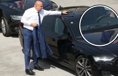 Ministar Šušnjar u prekršaju? Službeni Audi vozi s policijskim bljeskalicama, a zakon to brani
