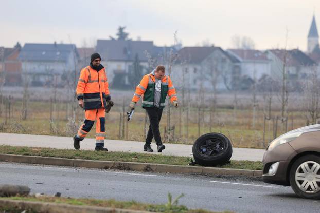 Velika Gorica: Automobilom sletio s ceste pa udario u stup