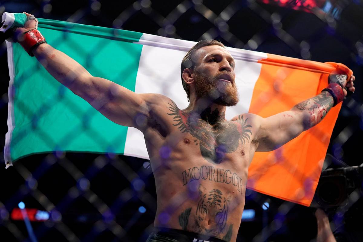 Povijesna šansa za McGregora: Titula i u 3. kategoriji UFC-a?!