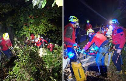 FOTO Noćna akcija HGSS-a na Pltivicama: Spašavali čovjeka koji je završio u provaliji