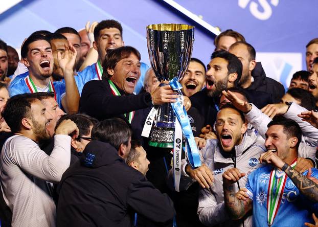Supercoppa Italiana - Final - Napoli v Bologna