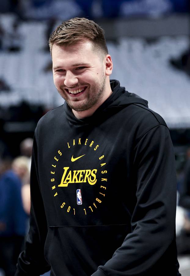 NBA: Los Angeles Lakers at Dallas Mavericks