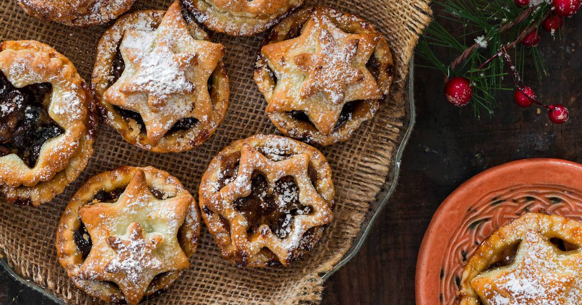 rewrite this title Mince pies are a traditional British Christmas dessert, and if you want to try it – here is the recipe