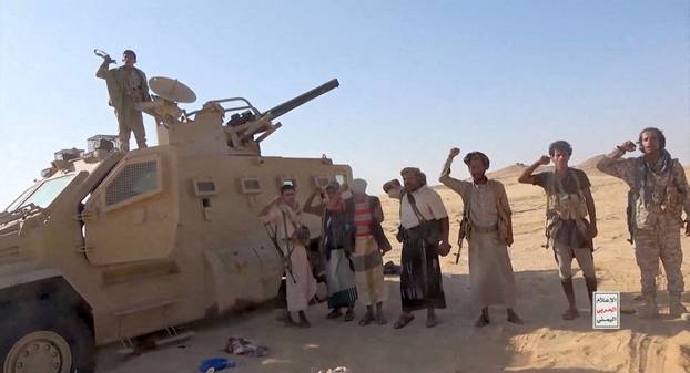 FILE PHOTO: Battle between Iran-aligned Houthi fighters and Saudi backed forces in al Jawf governate