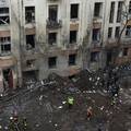 Ukrajinski dužnosnik: U Harkivu je raketa pogodila stambenu zgradu. Poznate zasad 3 žrtve