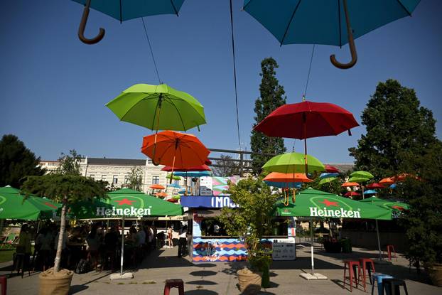 Zagreb: Fuliranje Summer Oasis