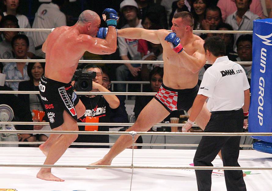 Bio je kečer, igrao je američki nogomet, a sad ide na Mirka