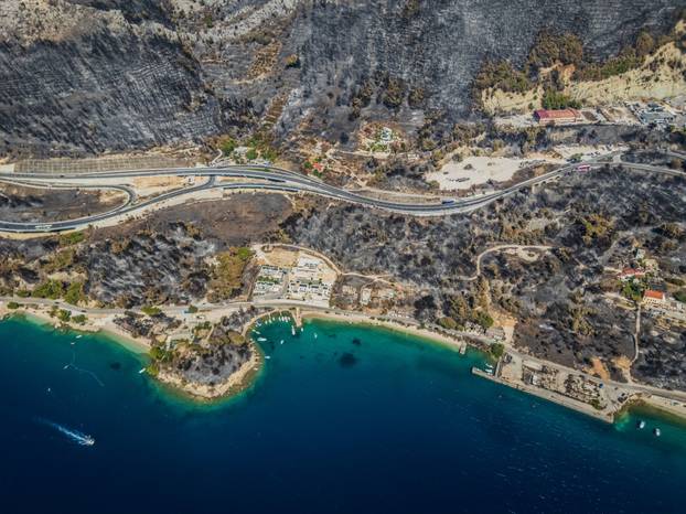 Omiš Borak:  Posljedice požara u mjestu Borak iznad Omiša