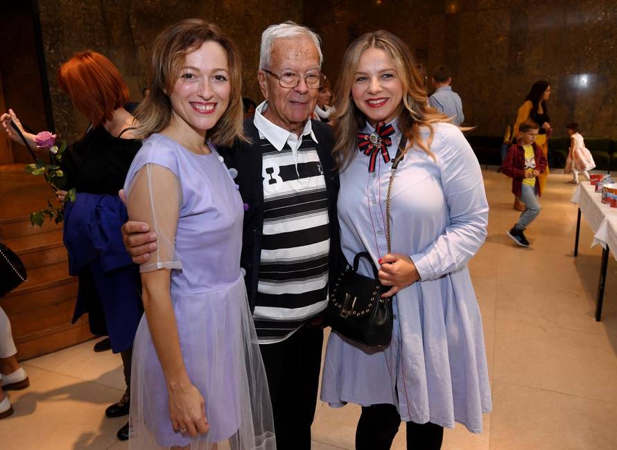 'Ježeva kućica' oduševila djecu i poznate roditelje u Lisinskom