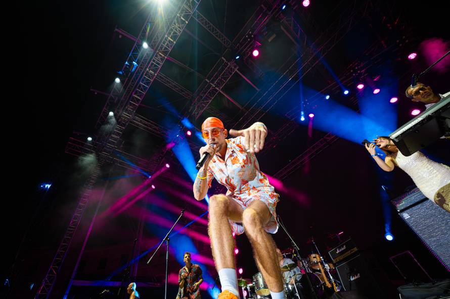 Plavi orkestar oduševio pulsku Arenu: 'Ovo je poseban koncert'