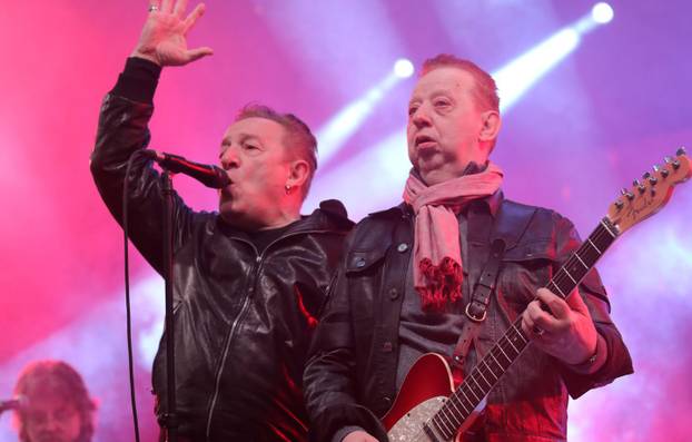 Zagreb: Koncert Želim život, zaklade Ana Rukavina na glavnom gradskom trgu