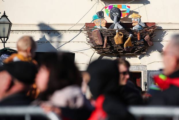 Samobor: Povorka mjesnih odbora i alegorijskih kola na Fašniku