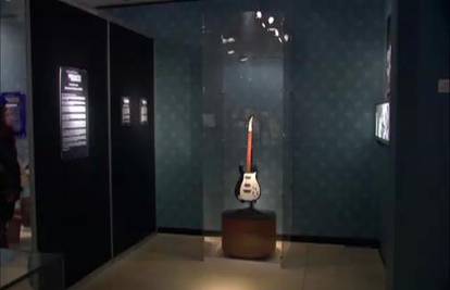 Gitara slavnog Beatlea Georgea Harrisona prodaje se na aukciji