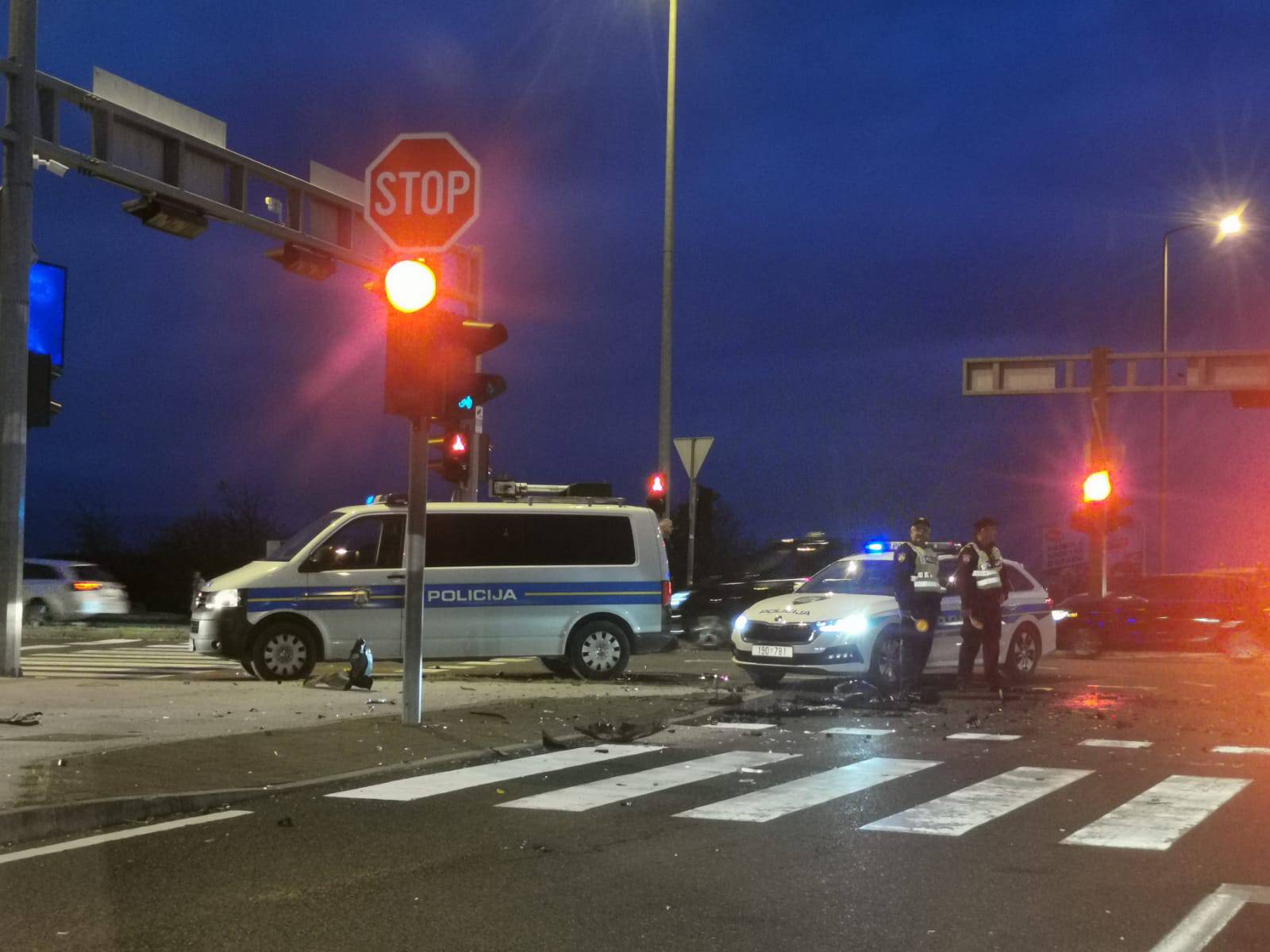 U prometnoj nesreći u Velikoj Gorici dvoje ljudi je ozlijeđeno