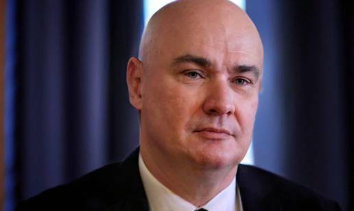 FOTO Obrijali smo šefove država na nulu! Pogledajte Milanovića, Plenkovića, a tek Trumpa...