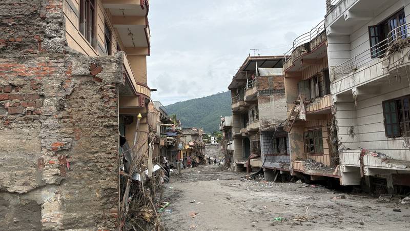 Više od tisuću mrtvih u Nepalu i Kini nakon stravične bujice: Nestalo je više od 5000 ljudi...