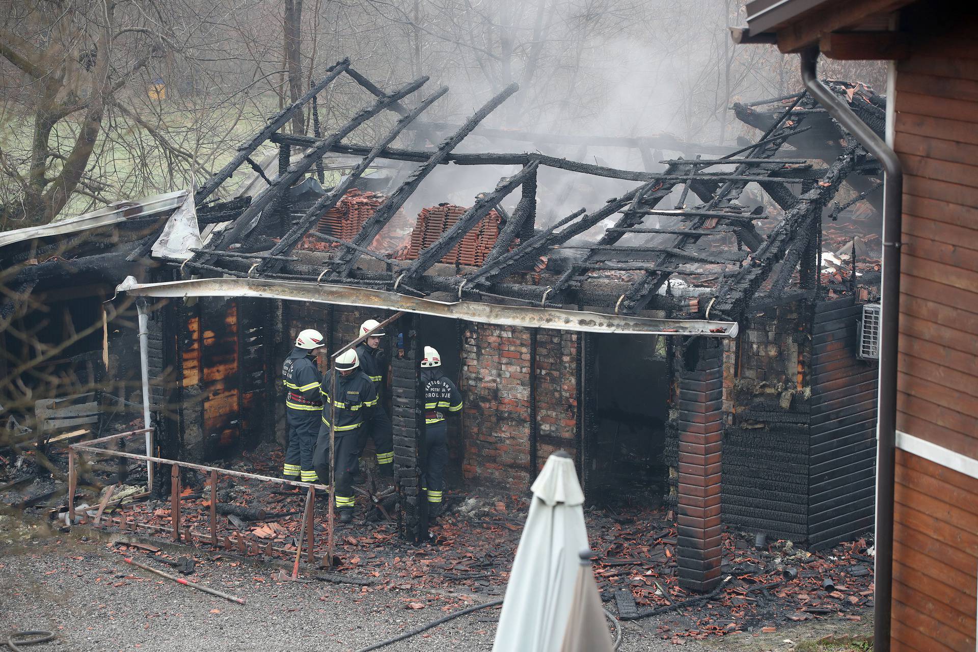 U požaru u staračkom domu u Andraševcu smrtno stradalo šest osoba