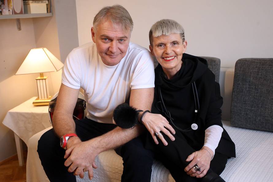 Iz Dakra s ljubavlju: Supružnici iz Zagreba odvozili najteži reli