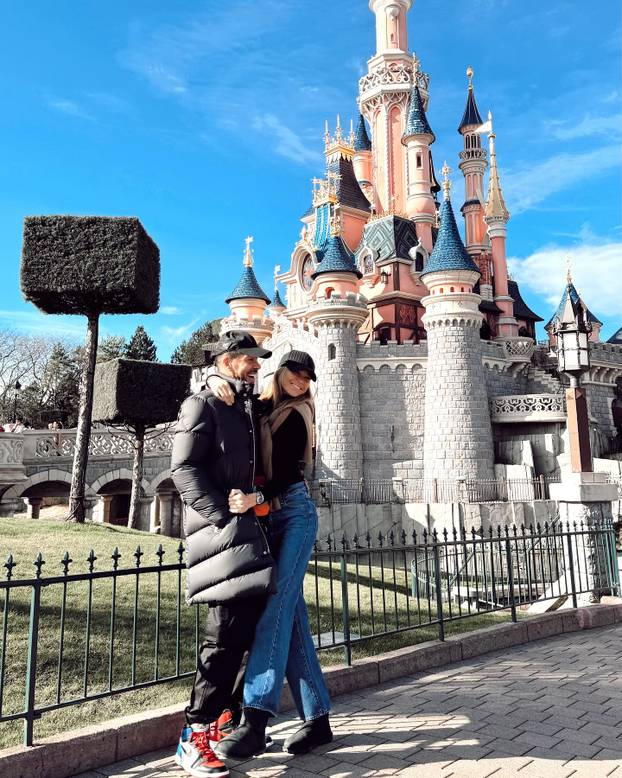 Koga ljubi Atleticov junak? Ona je model i televizijsko lice, a Simeonea opisuje kao smirenog