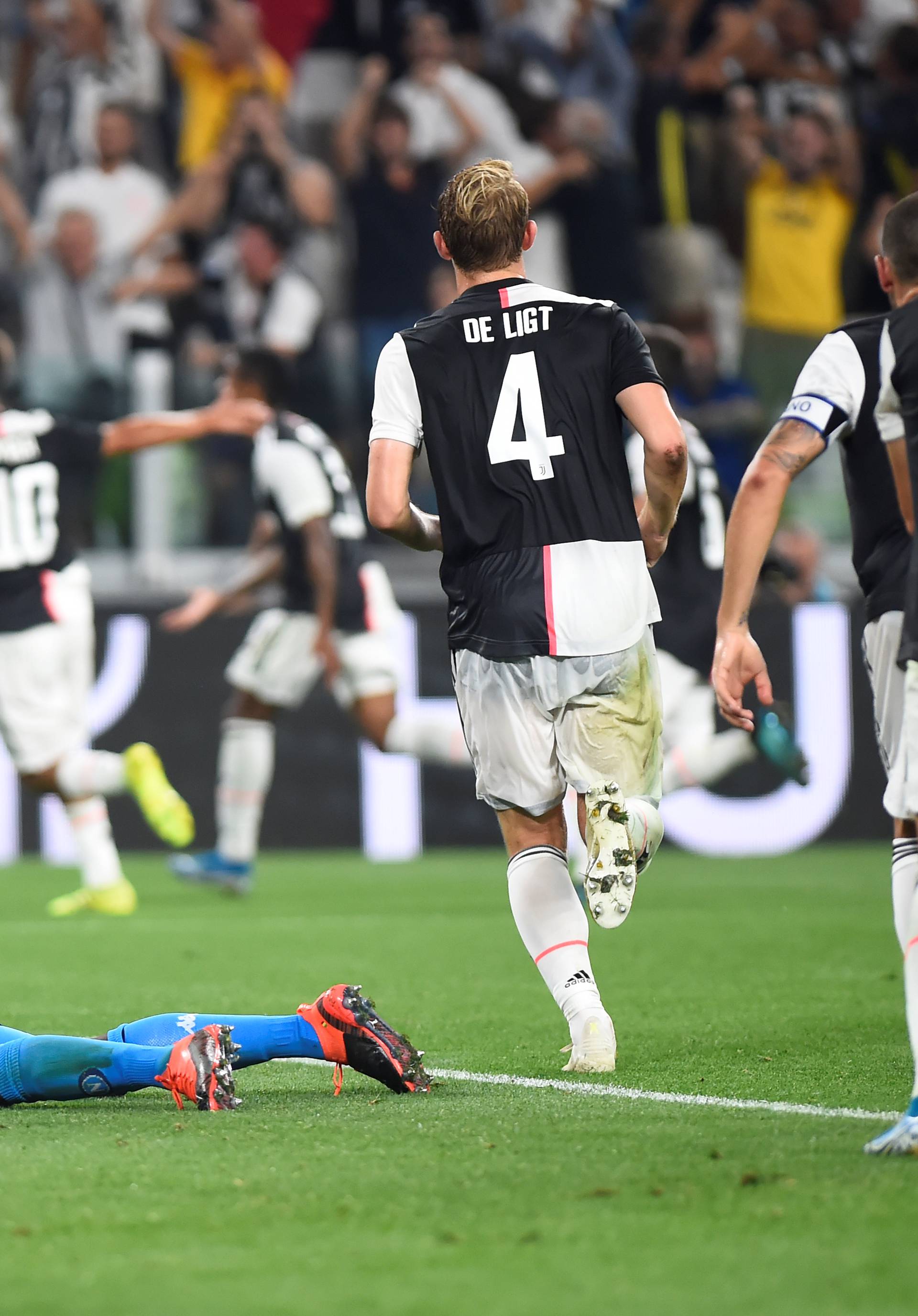 Juventus i Napoli zabili sedam komada, dvije asistencije Coste