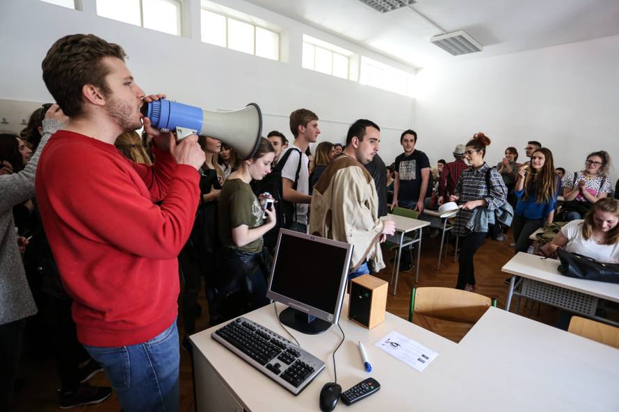 studenti_blokada