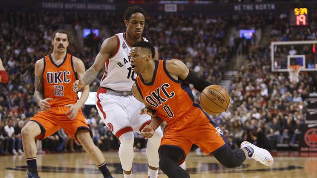 Bullsi opet izgubili, Westbrook postigao  16. 'triple-double'