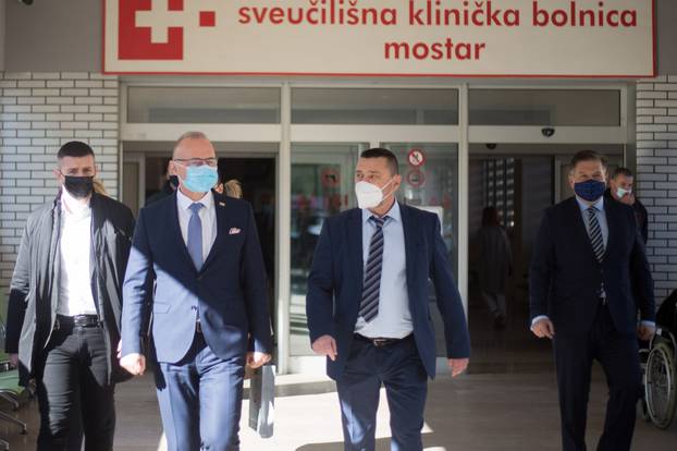 Ministar Radman posjetio Sveučilišnu kliničku bolnicu u Mostaru