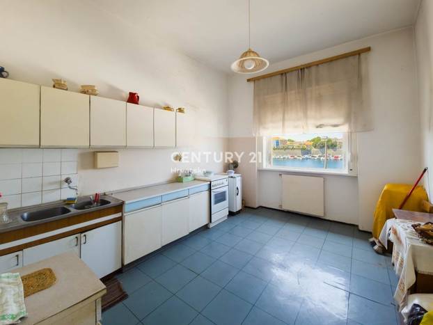 FOTO Ideš, kakav pogled! Stan u Zadru prvi red do mora prodaje se po pristupačnoj cijeni