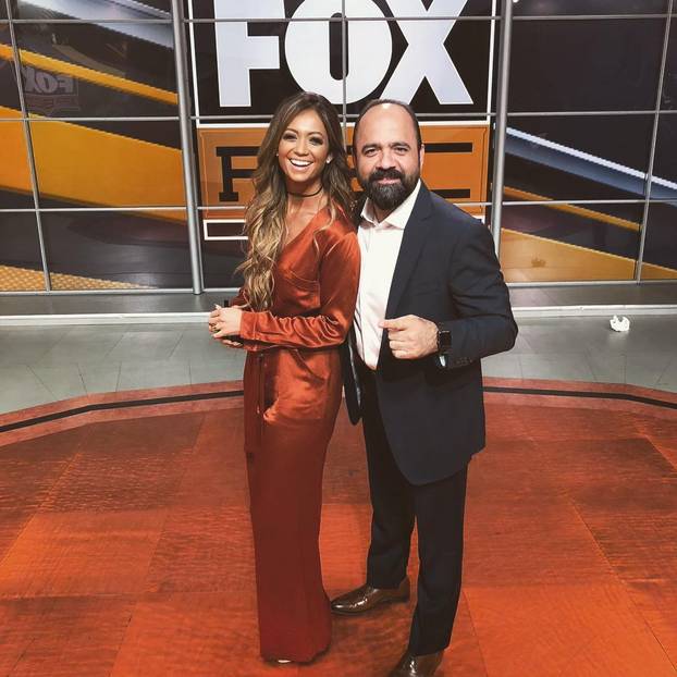 FOTO Incident u studiju Lige prvaka: Voditeljici pukla uska haljina, Henryju su 'bježale oči'