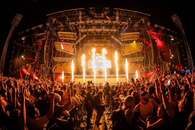 Split - Treca Vecer Ultra Festivala. DJ  Martin Garrix