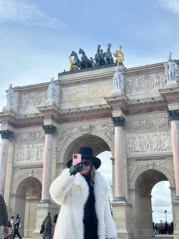 FOTO Šime se i dalje prisjeća Pariza: Ponovno je objavio fotke s Majom, evo što su vidjeli