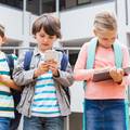 Djeca u dobi od 5 do 10 godina već posjeduju mobilne telefone