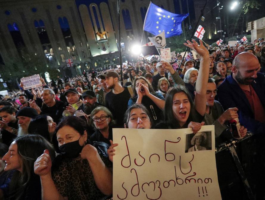 People protest against the "foreign agents" bill in Tbilisi