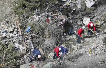 Skupljaju DNK jer zasad mogu identificirati samo 50 žrtava 