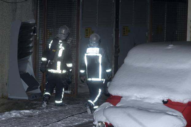 ARHIVA - 1.1.2015. Zagreb: Na elektri?nim instalacijama unutar prostorija Vjesnika izbio požar