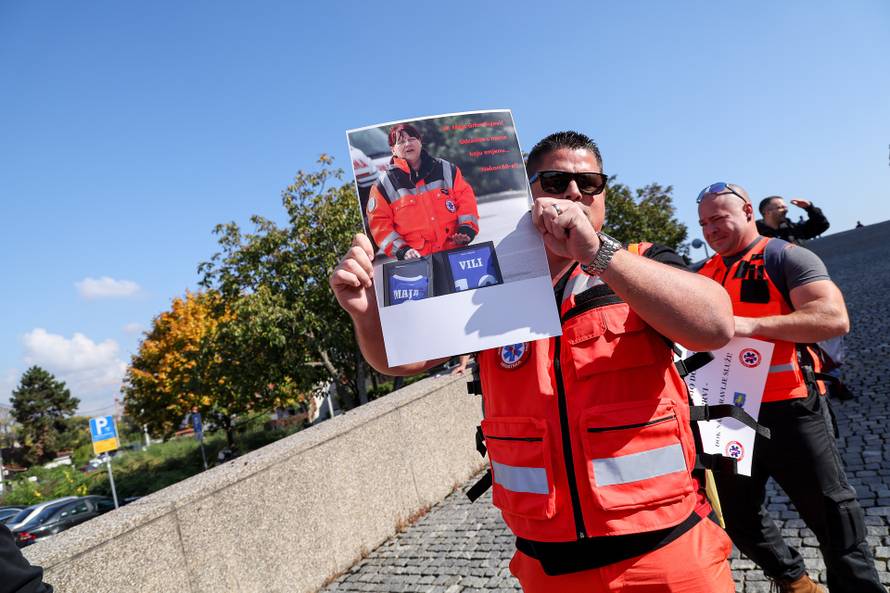 Zagreb: Prosvjed djelatnika zavoda za Hitnu medicinu