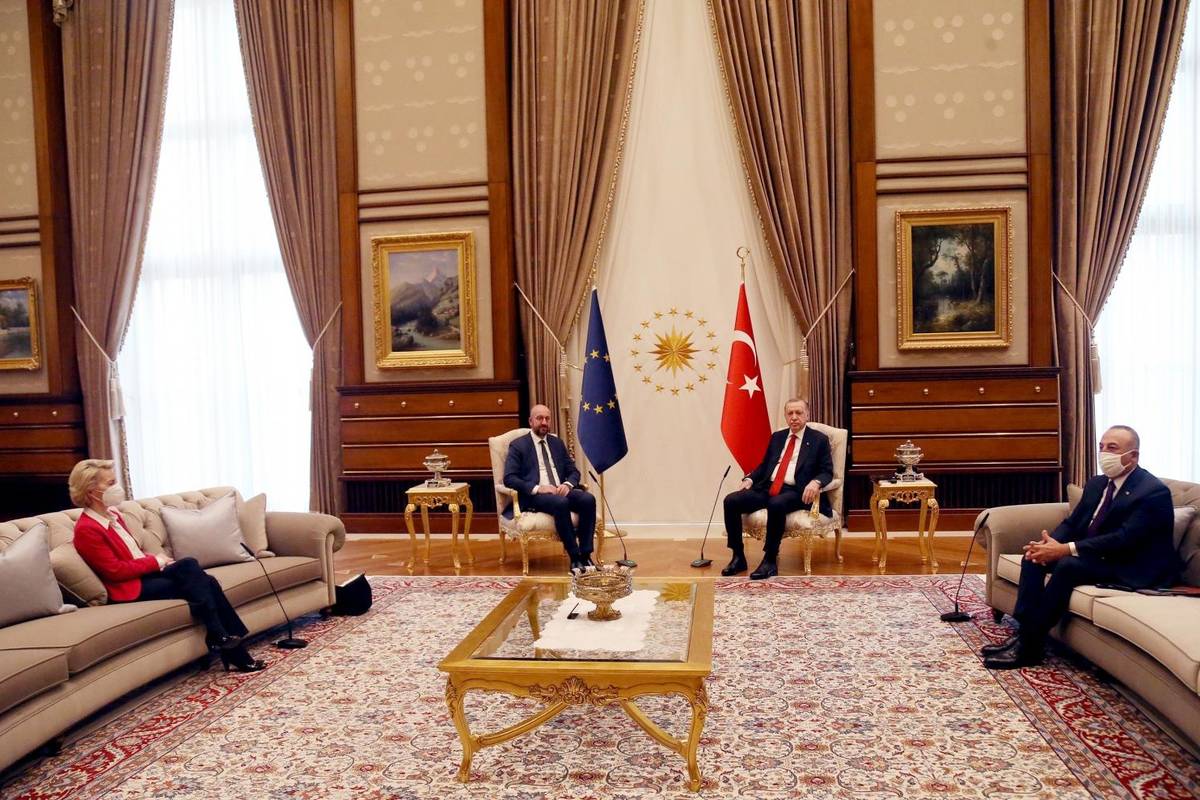 Von der Leyen: 'Erdogan me ponizio samo zato što sam žena'