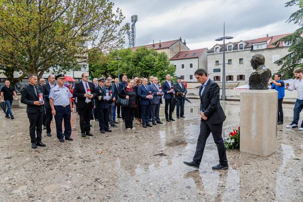 Sinj:  Obilježavanje Dana sjećanja na nestale osobe u Domovinskom ratu i Međunarodnog dana nestalih osoba
