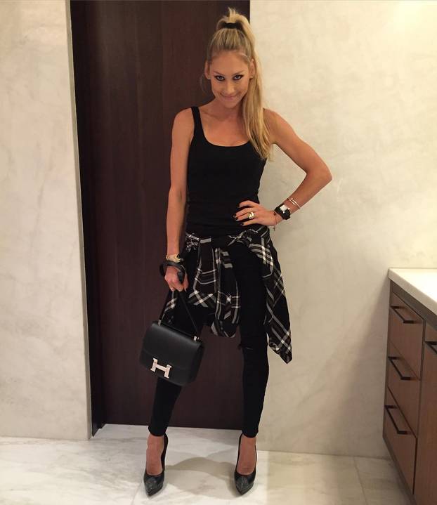 FOTO Bivša tenisačica proslavila 44. rođendan pa je šokantno zatrudnjela! Čeka četvrto dijete