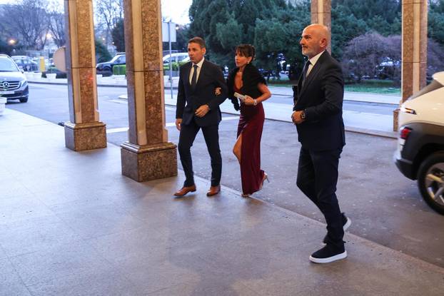 Zagreb: Dolazak uzvanika na svadbu Marijana Kustića i Nike Perenčević